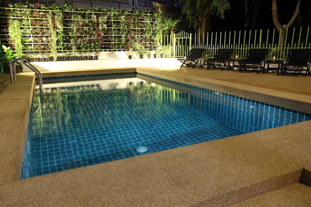 Wiz Hotel Pattaya Zewnętrze zdjęcie