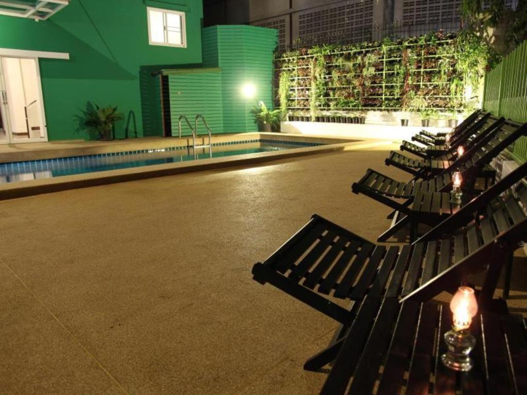 Wiz Hotel Pattaya Zewnętrze zdjęcie