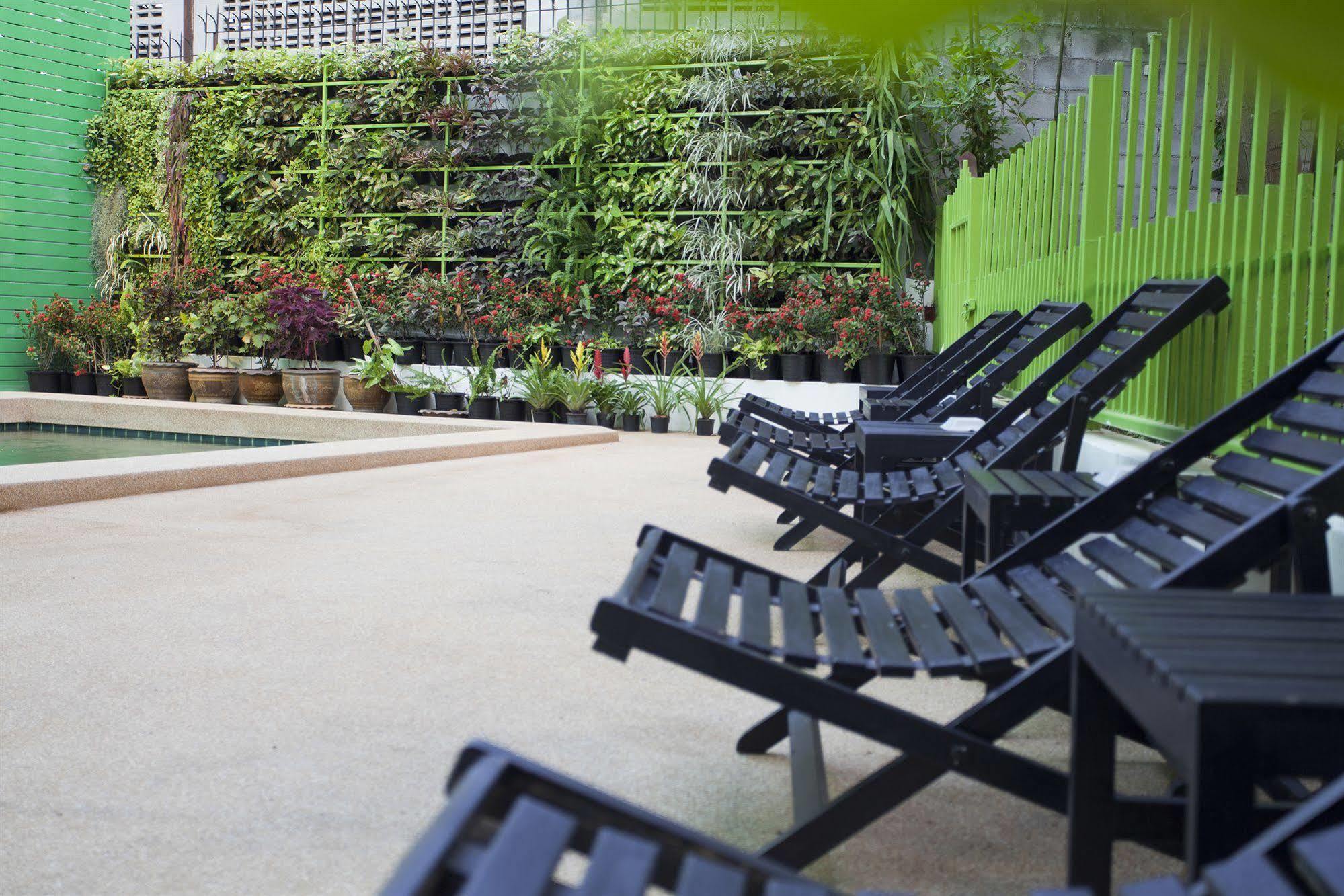 Wiz Hotel Pattaya Zewnętrze zdjęcie